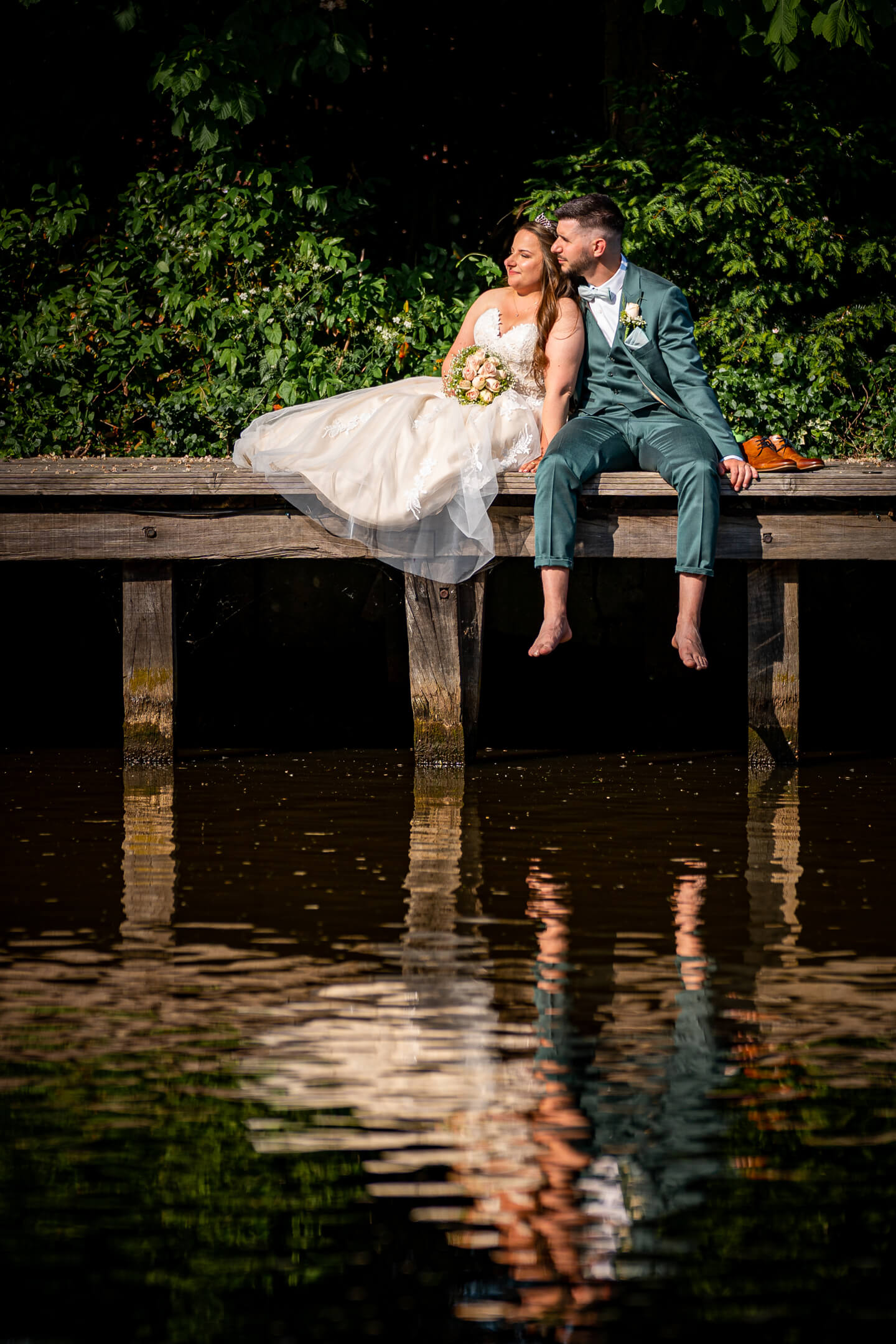 Hochzeitsfotos am Wasser mit Florian Läufer aus Hamburg.