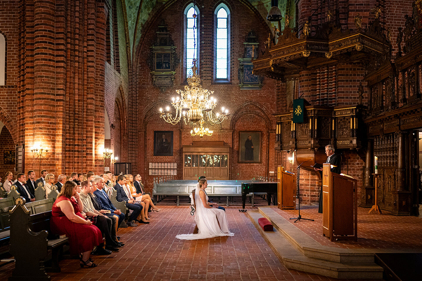Diese kirchliche Hochzeit im Meldorfer Dom hat Florian Läufer aus Hamburg fotografiert.